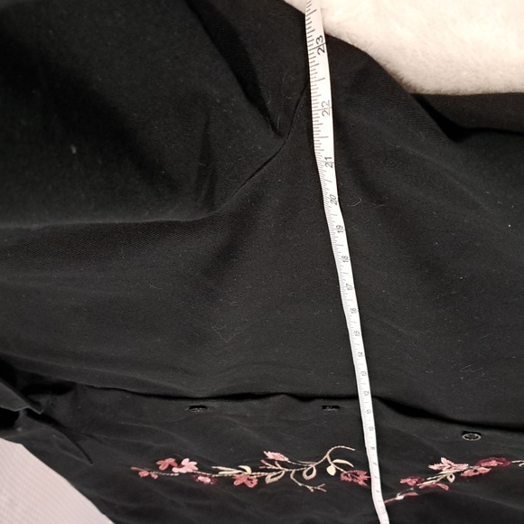 EUC Bechamel Woman's Button Down Shirt - Picture 5 of 8